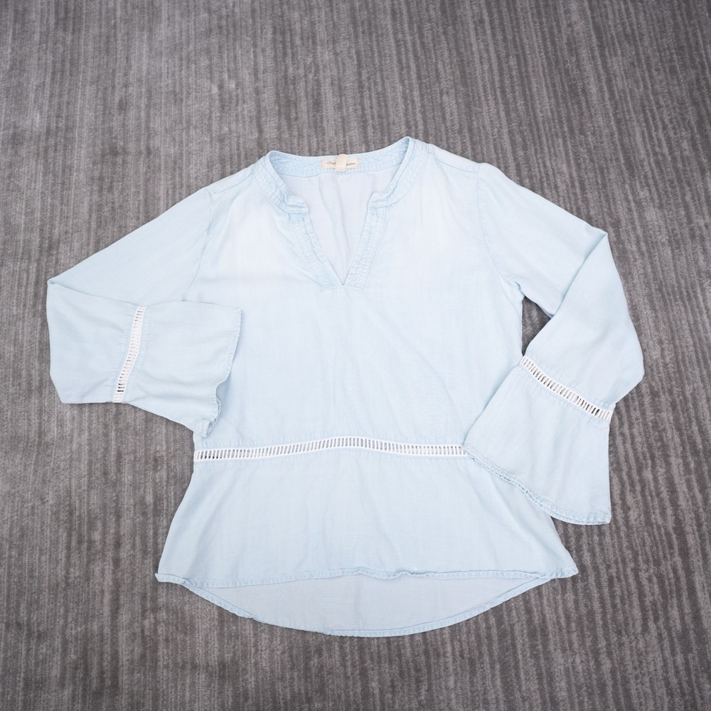 Cloth & Stone Blouse Womens XS Light Blue Excellent Bell Sleeve Crochet Trim